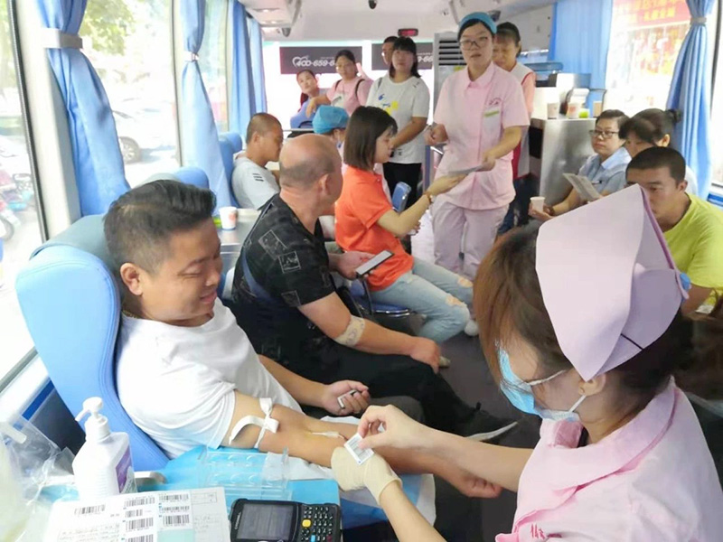 ��Ѫ������AG���ι�����չ�޳���Ѫ�����˶�